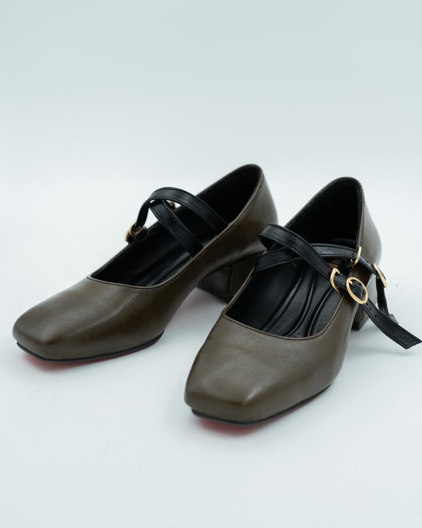 کفش بابت صدری